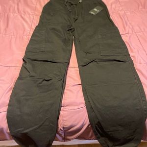 Women’s size large fashion nova cargo pants